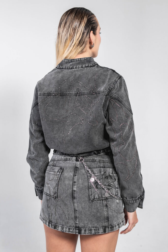 Chaqueta gris - Image 4
