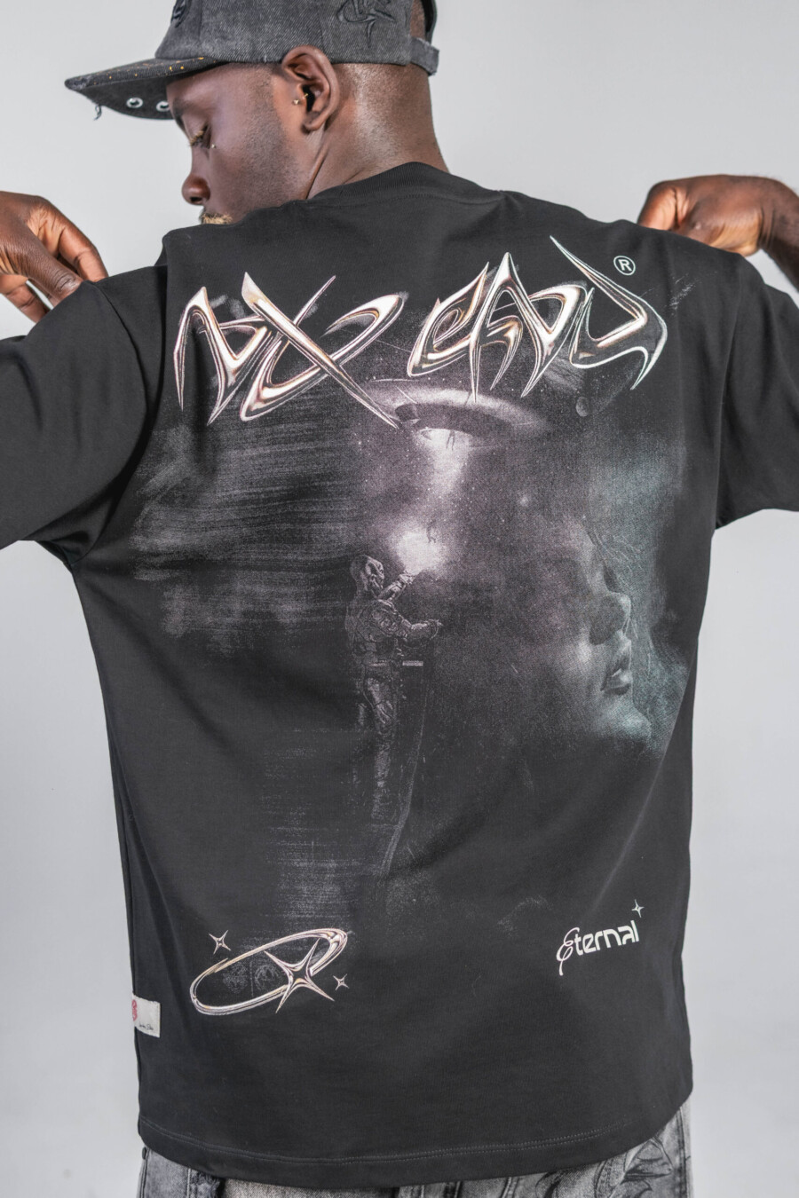 Camiseta negra en algodón